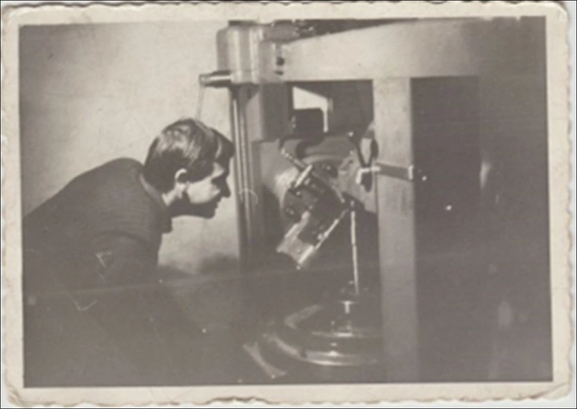 Roberto Signorini in the workshop